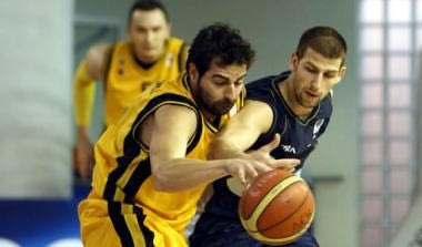 ΑΕΚ-Καβάλα 79-64