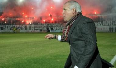 Αναστόπουλος: “Φτωχό το σκορ”. Μάντζιος: “Θα αποφύγουμε τα πλέι άουτ”