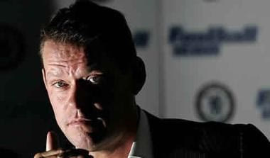 Αποδυναμώνει το τμήμα σκάουτινγκ της Τσέλσι ο Άρνεσεν