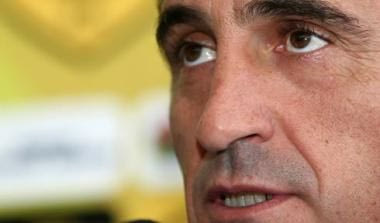 Χιμένεθ: “Διακρίνεις το άγχος στα πρόσωπά τους, ελέω της κρίσης”