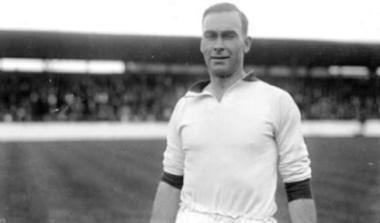 Τα hat tricks της Λίβερπουλ και οι θρυλικές μορφές της (vid)