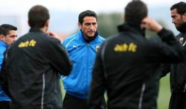 Χιμένεθ: “Όποιος δεν αντέχει, καλύτερα να μην έρθει”