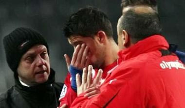 Πρόστιμο για το ποτήρι στον Μιραλάς