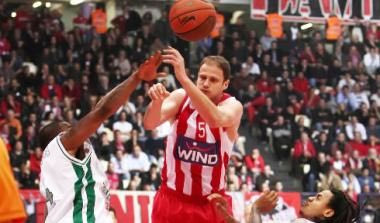 Ολυμπιακός-Σιένα 65-82 (videos)
