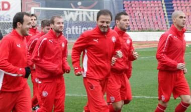 Πανέτοιμοι οι “ερυθρόλευκοι” για τη μεγάλη πρόκληση