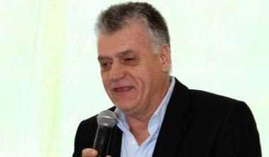 Kάλεσμα Παπαντωνίου στον κόσμο