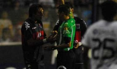 Τον “λήστεψαν” και μετά τον συγχώρεσαν (vid)