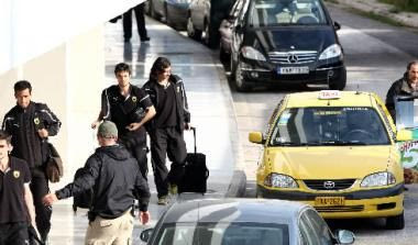 Με ταξί στο ΟΑΚΑ η αποστολή της ΑΕΚ! (video)