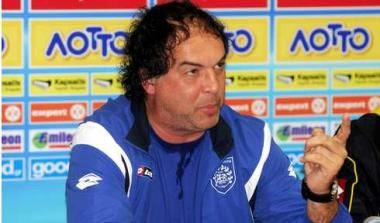 Ντεμόλ: “Θέλουμε να τελειώσουμε πρωταθλητές. Κανένα πρόβλημα με Σκούφαλη”.