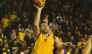 ΑΕΚ-Πανιώνιος 76-68