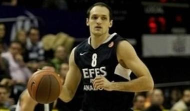 Ο Ρακόσεβιτς πήρε το “Αλφόνσο Φορντ”, ως ο καλύτερος σκόρερ
