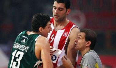 Κληρώθηκαν οι διαιτητές του ντέρμπι Ολυμπιακός-Παναθηναϊκός