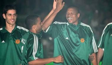 Εκτός οι  Μπατίστ, Νίκολας