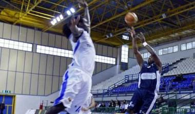 Πανελλήνιος-Καβάλα 81-84