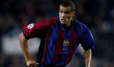 Υπόκλιση Ριβάλντο στον Μέσι