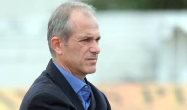 Tέλος ο Σταθόπουλος