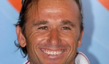 Δυστυχώς δεν παράγουμε βία…