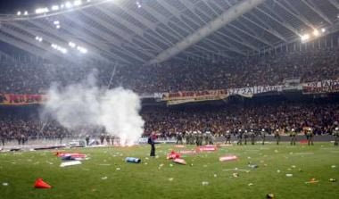 Με “καμπάνα” δύο αγωνιστικών κινδυνεύει η ΑΕΚ