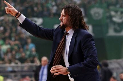 Αλβέρτης: “Μία ζωή στον Παναθηναϊκό”