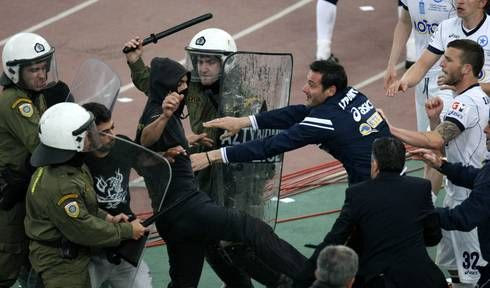 Λήξη – παρωδία του τελικού