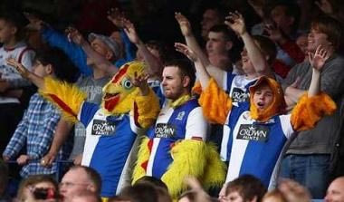 Απειλεί να τιμωρήσει οπαδούς της ελέω Γιουνάιτεντ η διοίκηση της Μπλάκμπερν