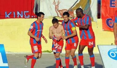 Μπαράζ προσφυγών στον Διαγόρα