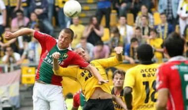 Ντεν Χάαγκ και Χρόνινχεν θα δώσουν “μάχη” για το τελευταίο ευρωπαϊκό εισιτήριο (vid)