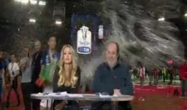 Το… μπουγέλο του Ματεράτσι στους τηλεπαρουσιαστές (video)