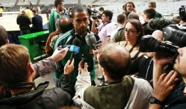 Νίκολας και Μπατίστ στο contra.gr (videos)