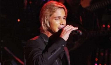 Στα μπουζούκια η ΑΕΚ