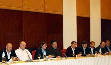 Εμπιστεύθηκαν ξανά τον Αθανασιάδη τα μέλη της Λ.Φ. Άρη