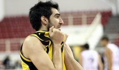 Μύλος με τον πατέρα Ταπούτο! Ένσταση κατά των πλέι οφ καταθέτει ο Άρης