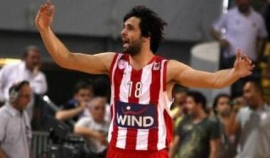 Τεόντοσιτς: “Πιστεύω ότι θα μείνω στον Ολυμπιακό” (vid)