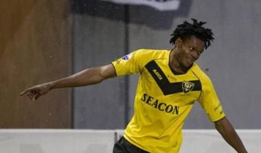 Βήμα παραμονής για Εξέλσιορ, Φένλο