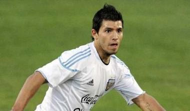 Ισπανία θέλει να μείνει ο Αγουέρο, για ραντεβού Καμινέρο-Μπάρτσα γράφει η “Sport”