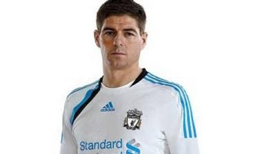 Στα χαρακώματα οι οπαδοί για τις μπλε εμφανίσεις