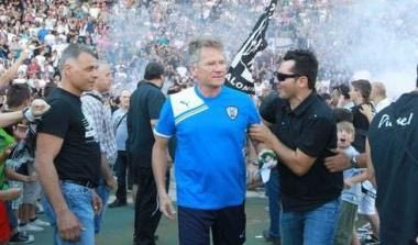 Μπόλονι: “Θέλω 10.000 οπαδούς σε κάθε προπόνηση” (video)