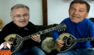 Σ’ έστησαν σε μια γωνιά…