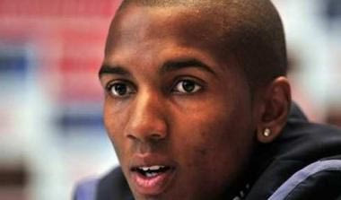 Επισήμως στην Μάντσεστερ Γιουνάιτεντ ο Γιανγκ (vid)