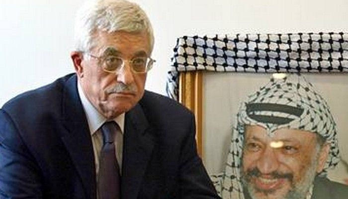 Ο Μαχμούτ Αμπάς στο “Καμπ Νου”