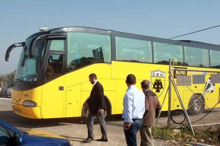 Έφυγαν τα εμπόδια, πέρασαν οι οπαδοί