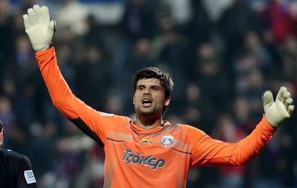 Κωνσταντόπουλος: “Πιο κοντά με ΑΕΚ”