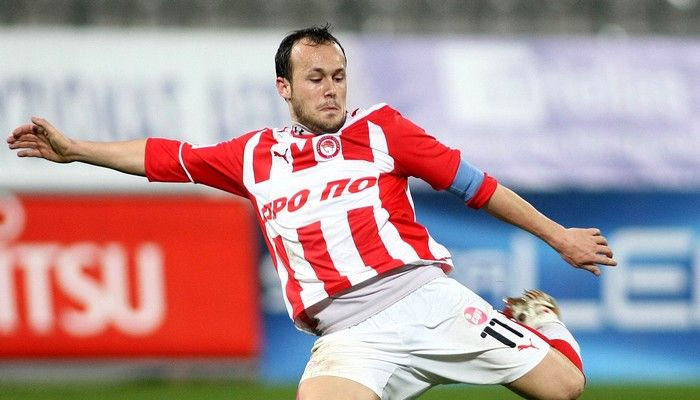 Έφυγαν δύο, ήρθαν δύο στο “Βικελίδης”