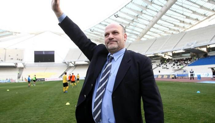 Καραγκιοζόπουλος: “Ο Μανωλάς μπορεί να φτάσει ψηλά”