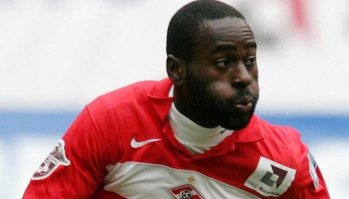 Στην Αθήνα ο Αμπεγέ