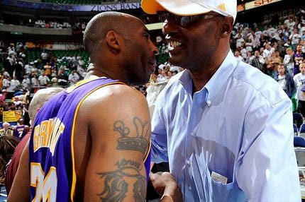 Ο Μπράιαντ, ο πρεσβύτερος, στις LA Sparks