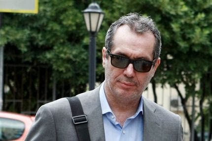 Κόντης: “Να παραιτηθεί ο Βασάρας”