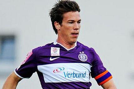 Τέλος ο Κάλβο, επίθεση για Λιντζ