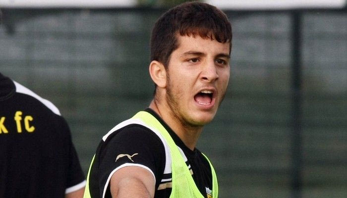 “Κωστάκη, μη μιλάς”