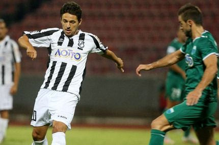 Ένας στους δύο κερδίζει